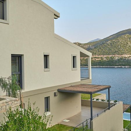 Into The Blue Suites Arkadiko Chorio Exterior photo