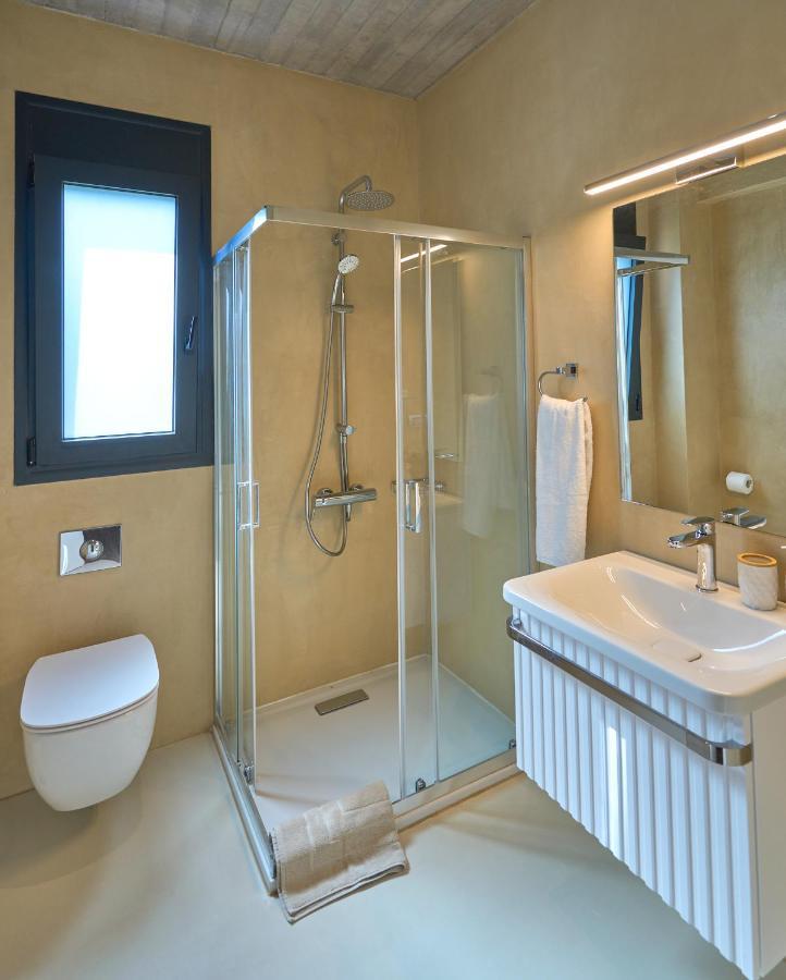 Into The Blue Suites Arkadiko Chorio Exterior photo